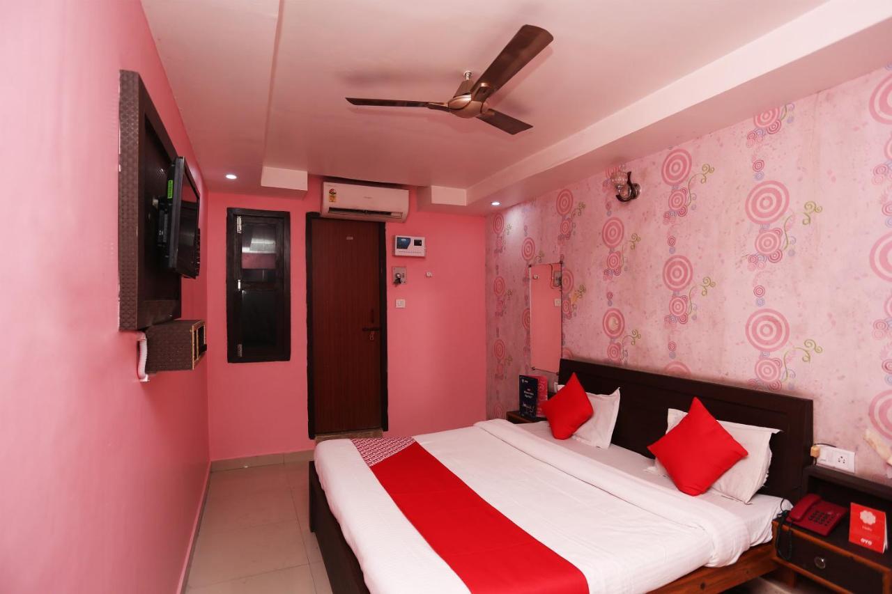 Oyo Hotel New Metro Near Phoenix United لاكناو المظهر الخارجي الصورة