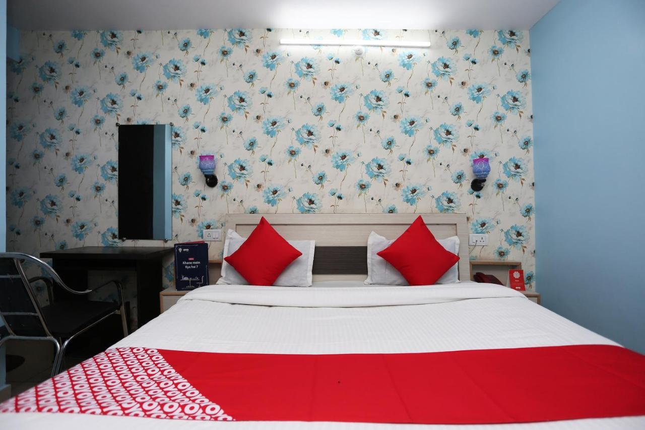 Oyo Hotel New Metro Near Phoenix United لاكناو المظهر الخارجي الصورة