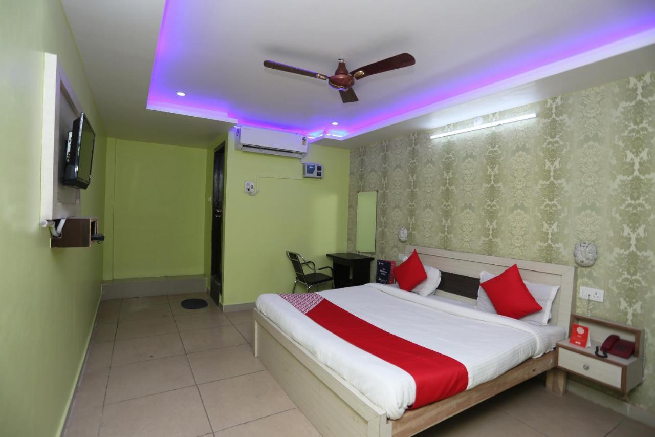 Oyo Hotel New Metro Near Phoenix United لاكناو المظهر الخارجي الصورة
